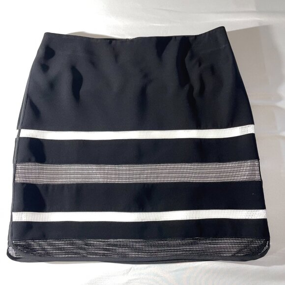 White House|Black Market Lattice Skirt Size 10 - Picture 13 of 13